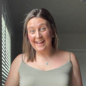 Meet your Posher, Sam